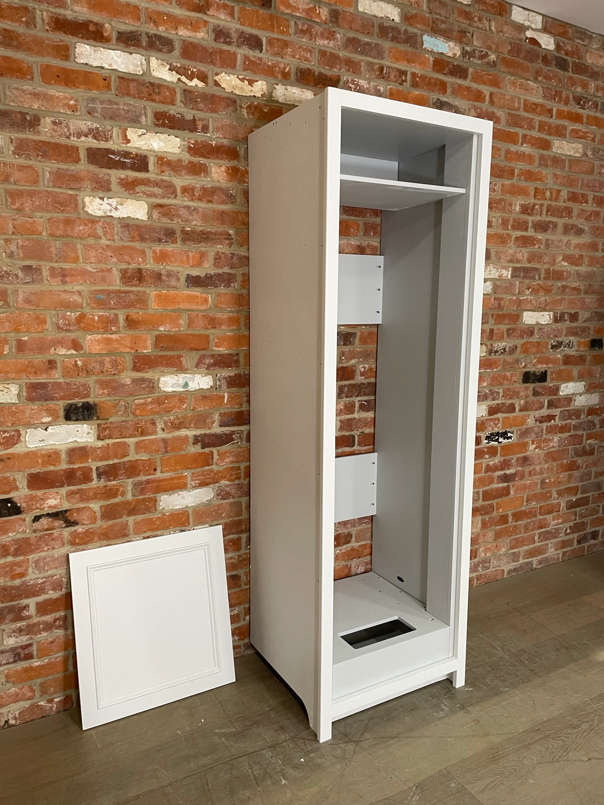 Chichester 690 FH Fridge/Freezer Cabinet - Shell- Missing Door - Image 3