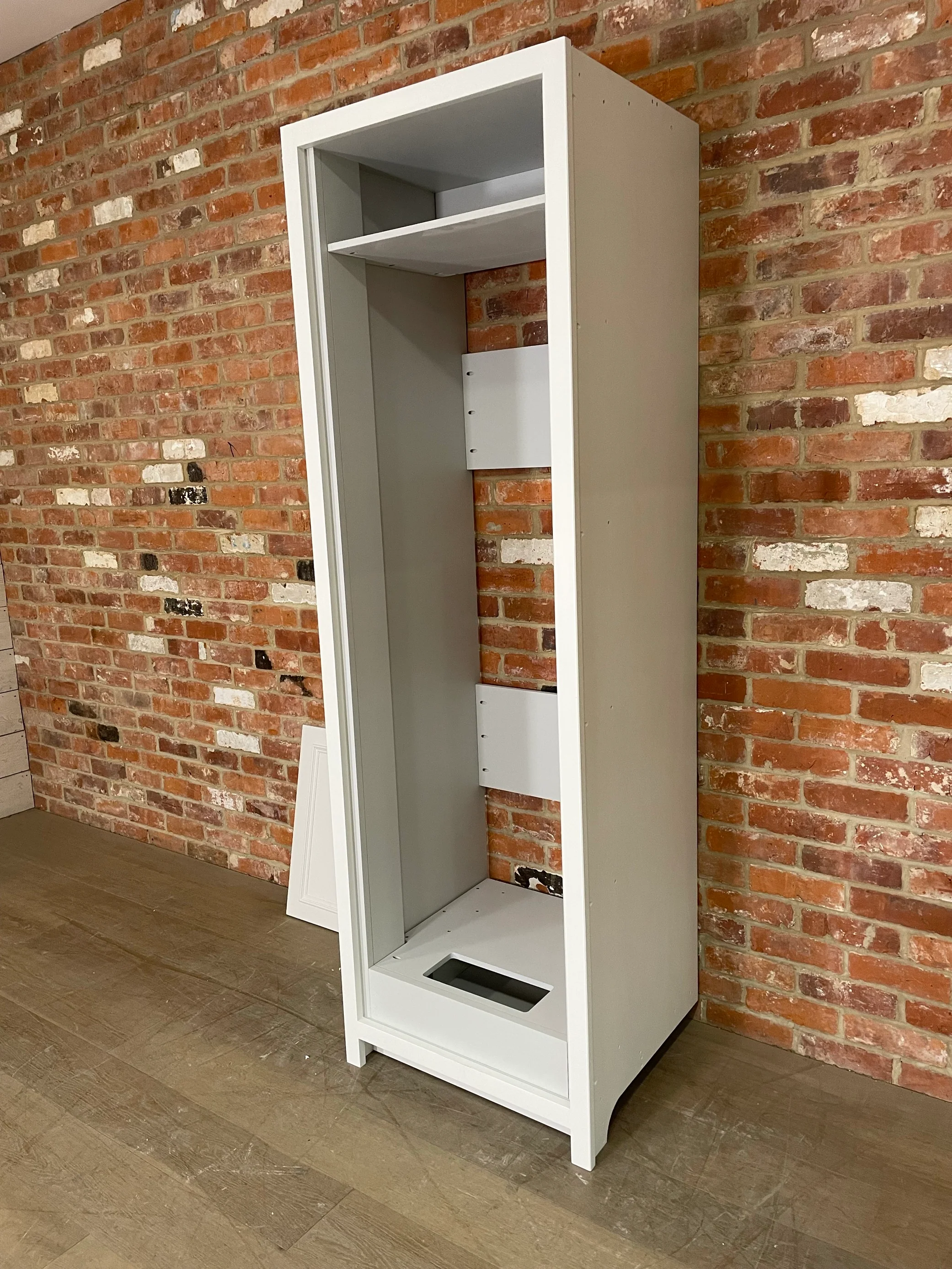 Chichester 690 FH Fridge/Freezer Cabinet - Shell- Missing Door - Image 4