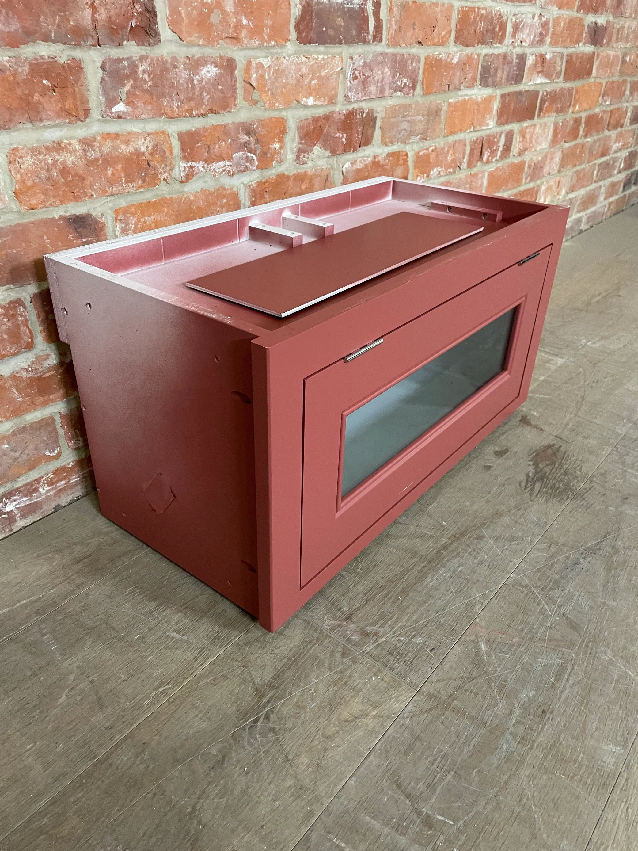 Chichester 690 Glazed Top Box Cabinet - Paprika - Image 5