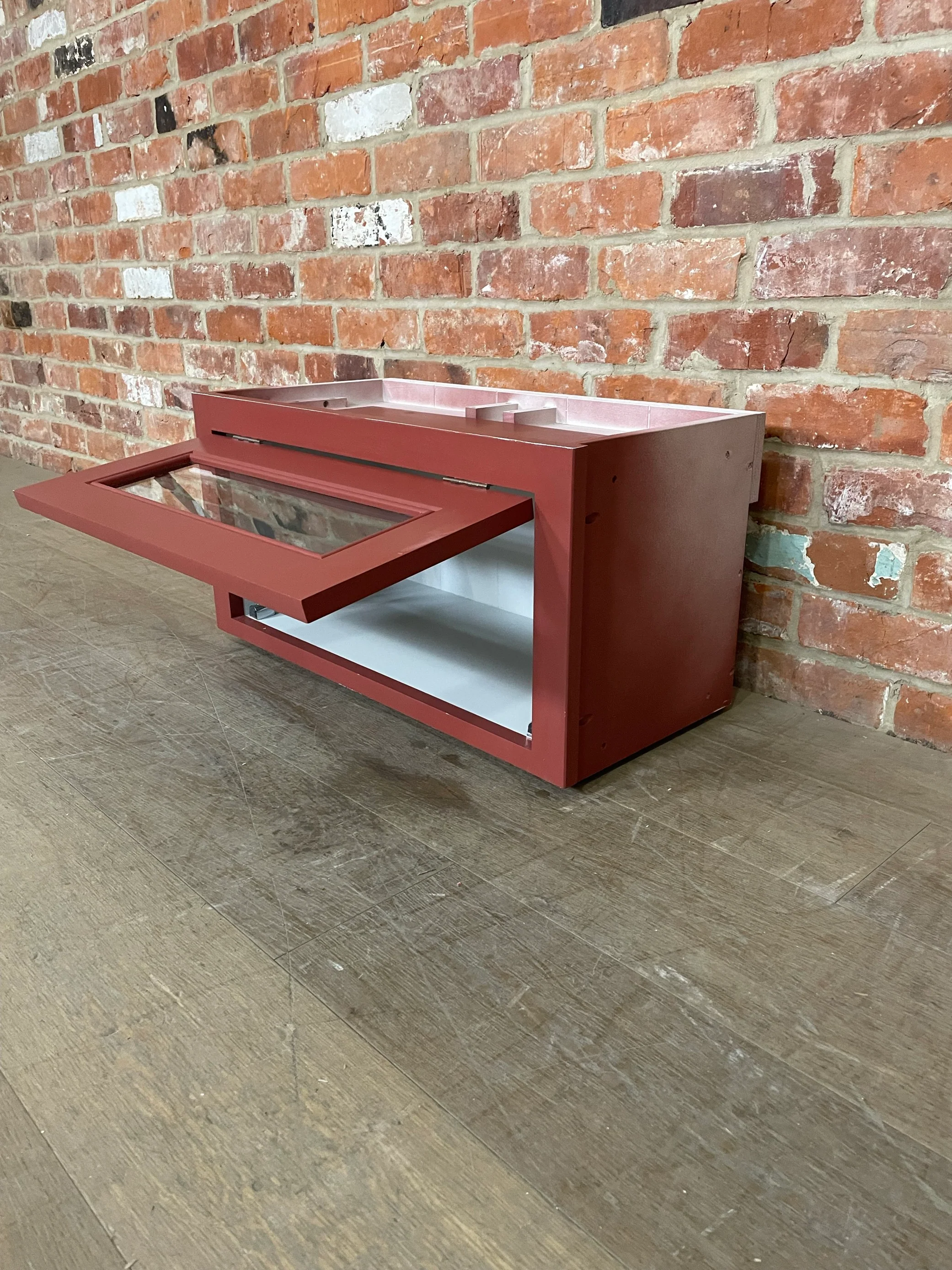 Chichester 690 Glazed Top Box Cabinet - Paprika - Image 3