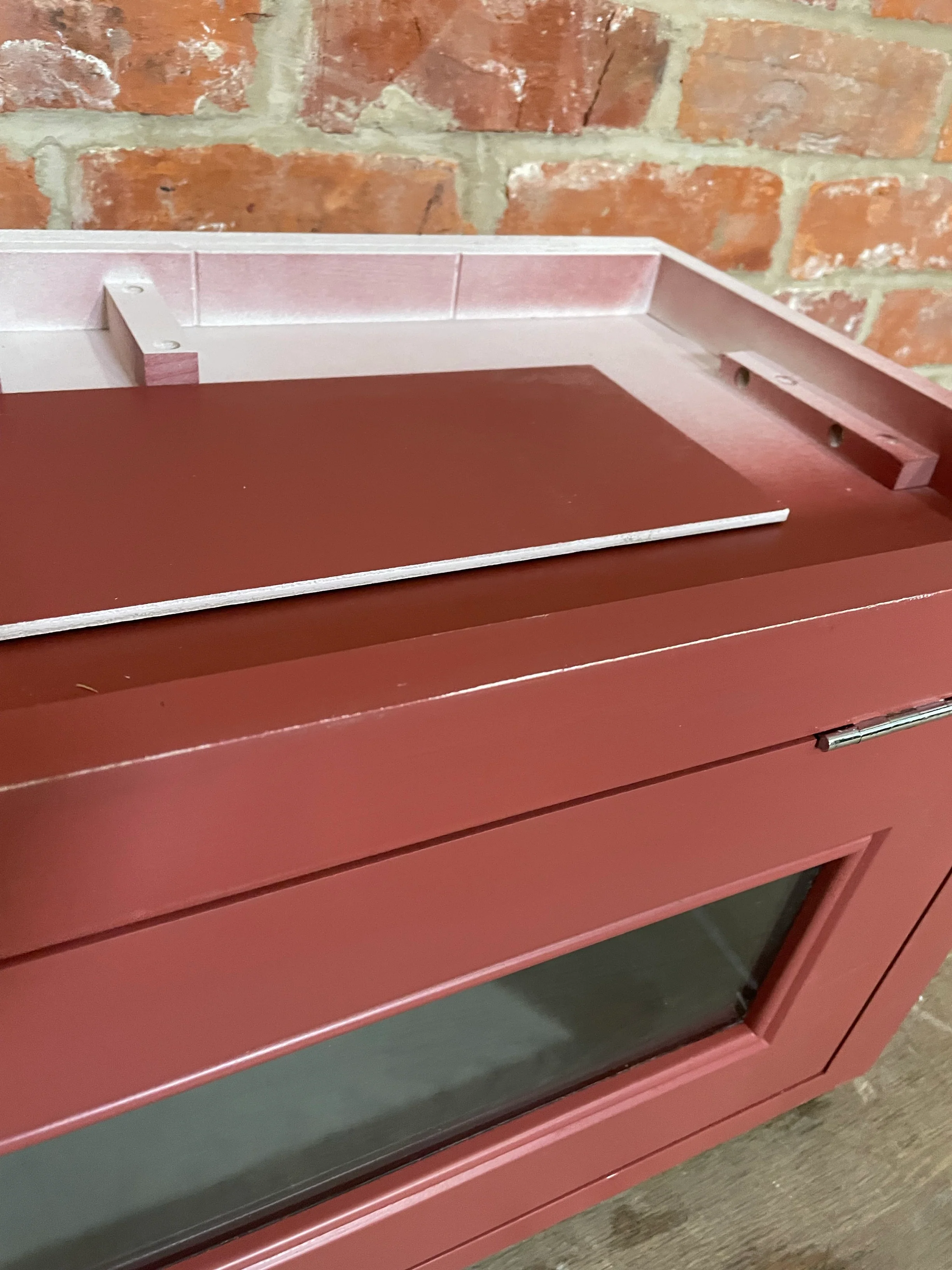 Chichester 690 Glazed Top Box Cabinet - Paprika - Image 6