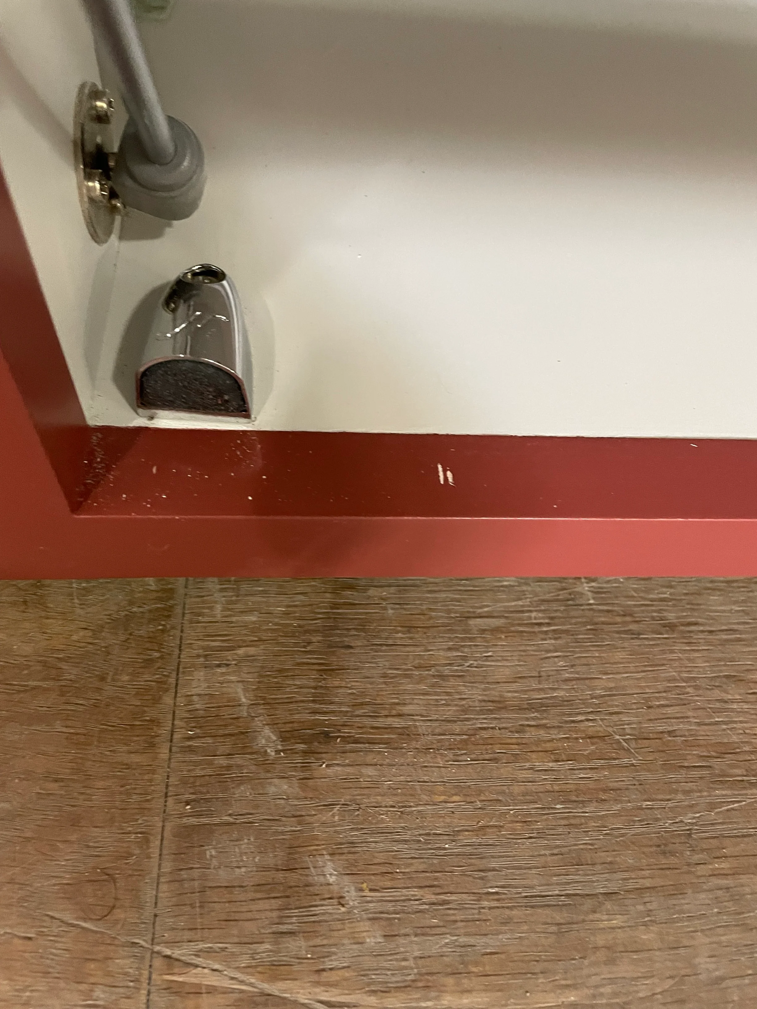 Chichester 690 Glazed Top Box Cabinet - Paprika - Image 8