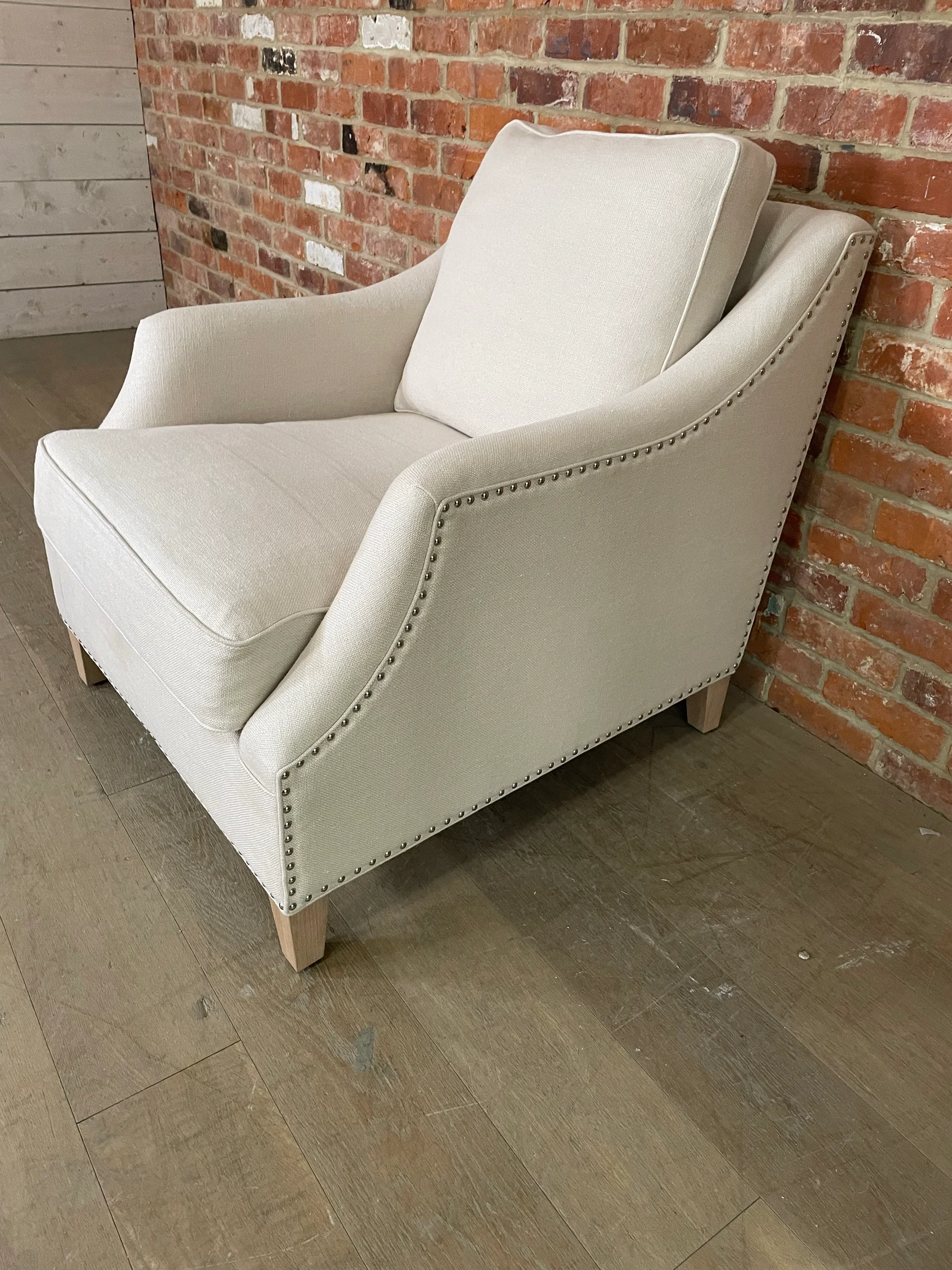 Eva Armchair - Heavyweight Linen Pale Oat - IN Oak Legs - Image 3
