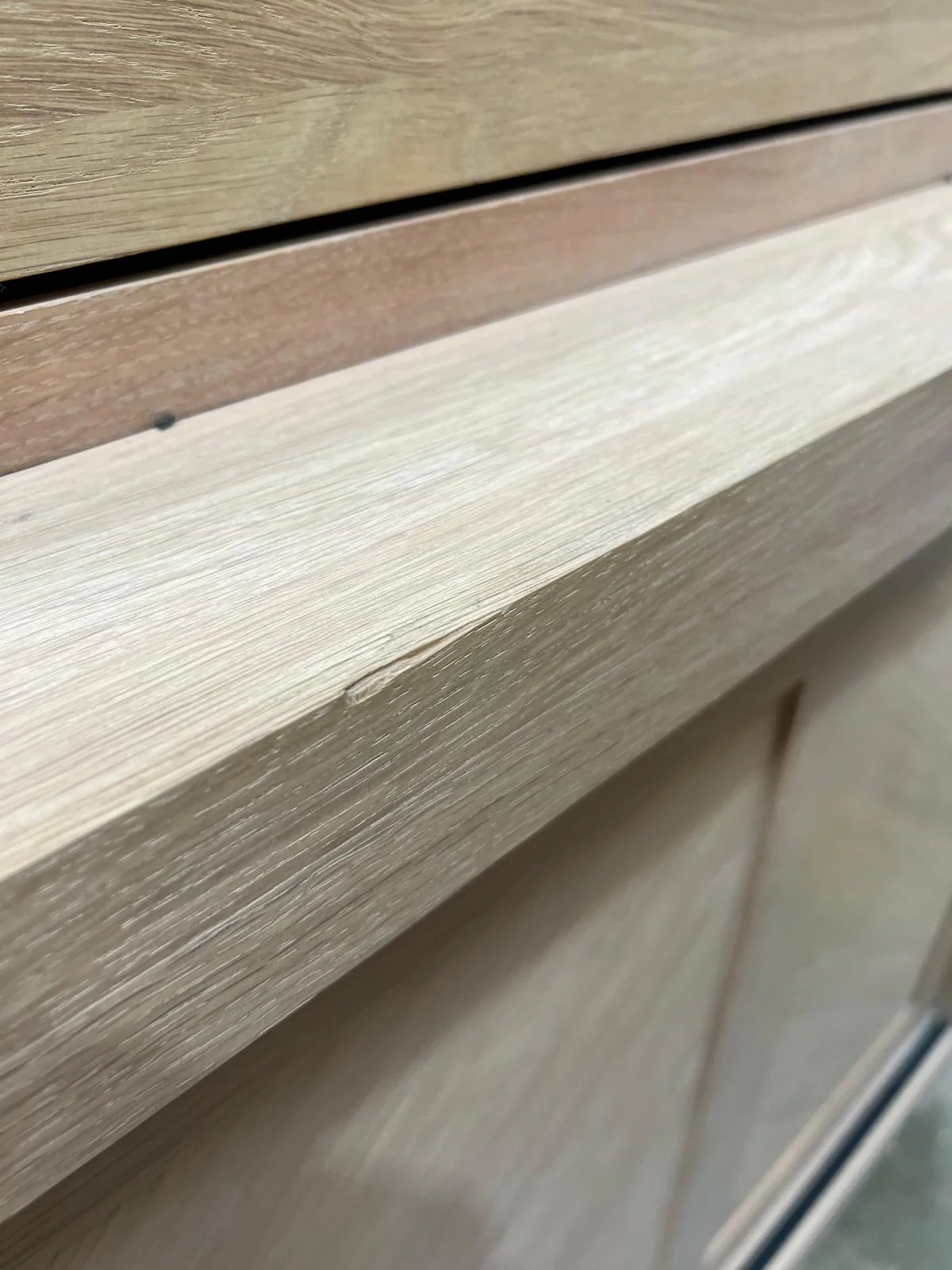 Holborn 5ft Glazed Dresser - Natural - Image 10