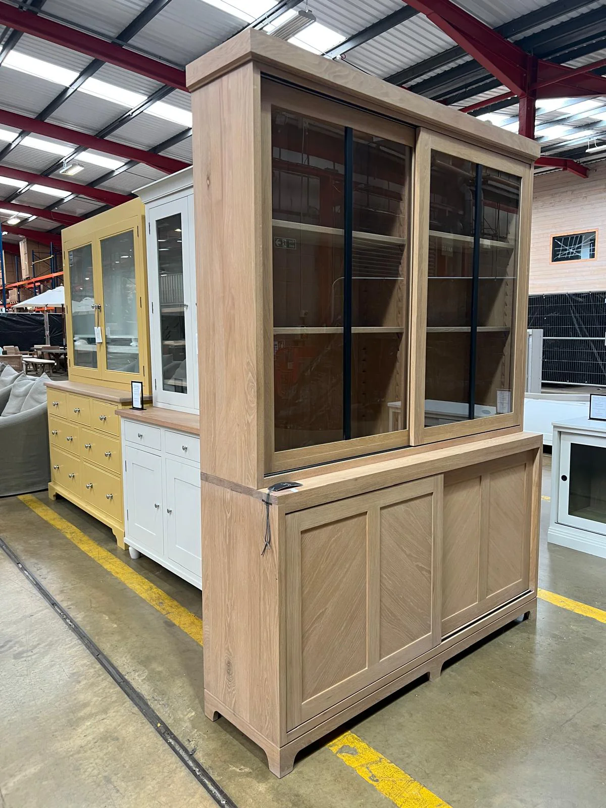 Holborn 5ft Glazed Dresser - Natural - Image 3