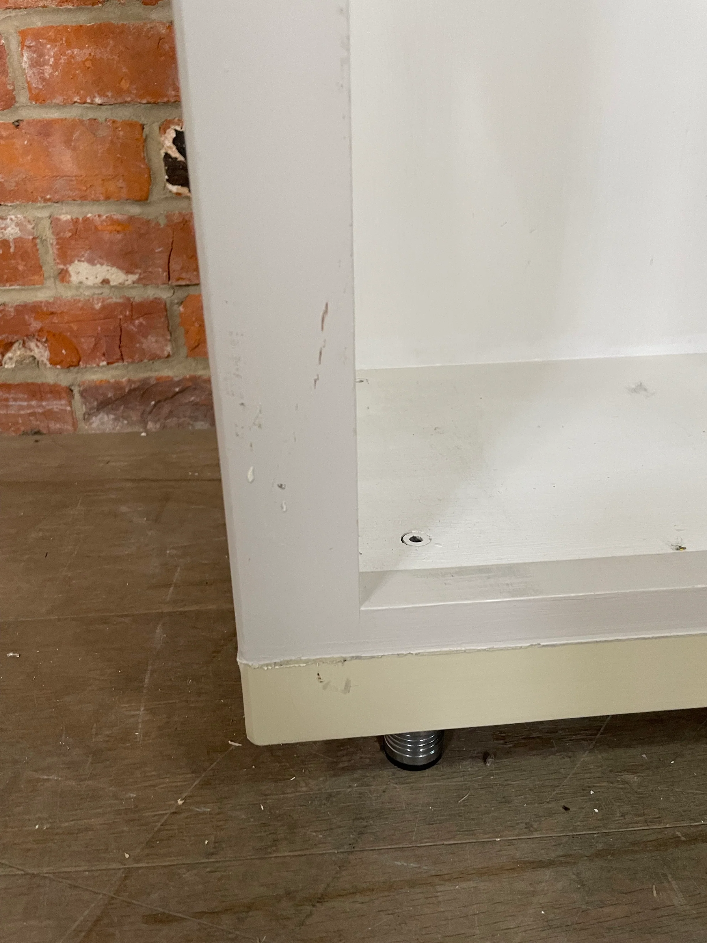 Pembroke Fitted Storage - 525mm- Exterior Driftwood/Lead Light & Interior Shell/Silver Birch- No Shelves - Image 7