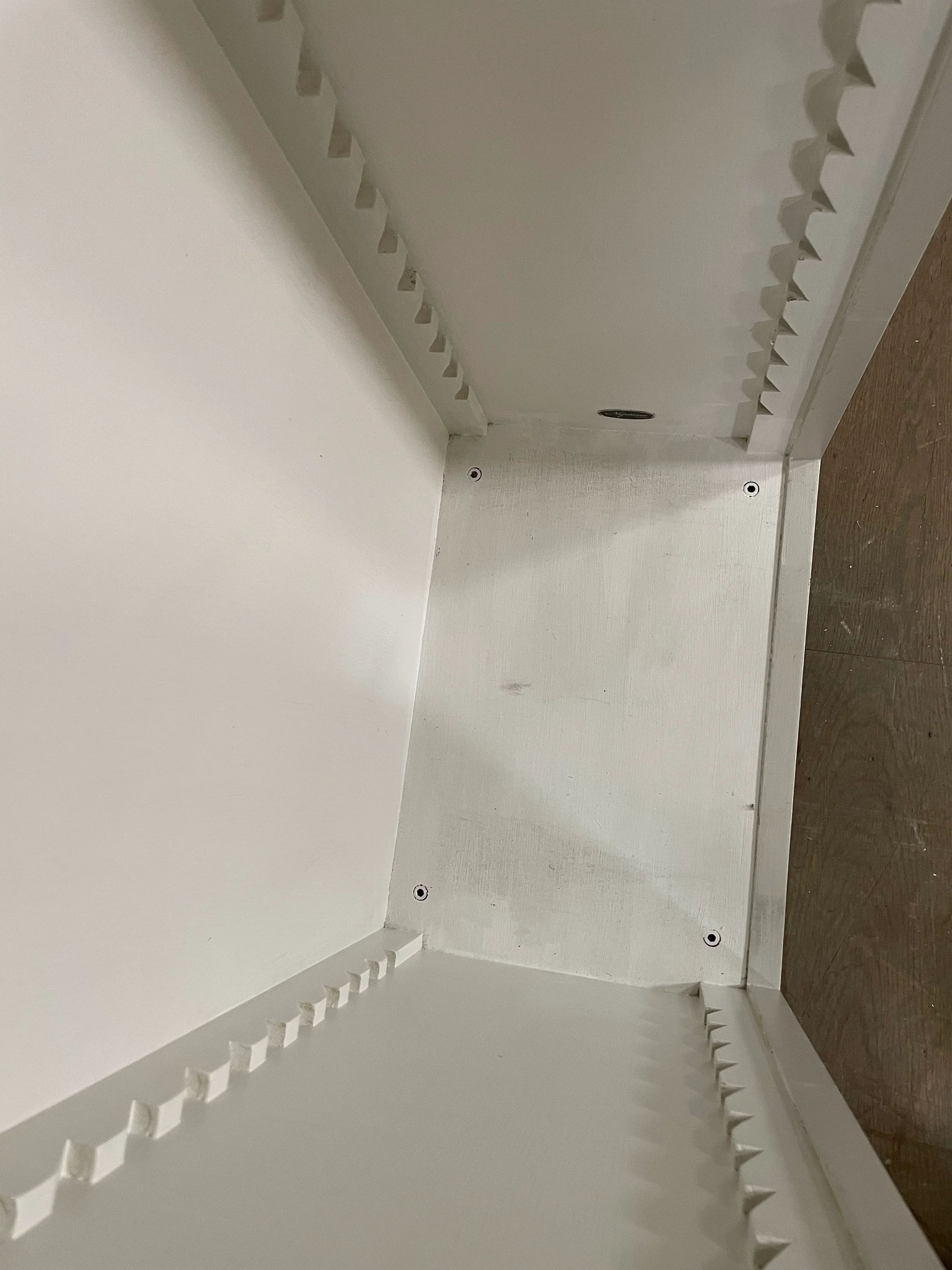 Pembroke Fitted Storage - 525mm- Exterior Driftwood/Lead Light & Interior Shell/Silver Birch- No Shelves - Image 8