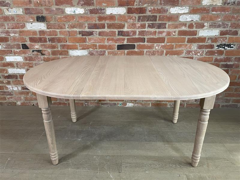Sheldrake 4-6 Seater Extending Dining Table, Natural Oak - Image 2